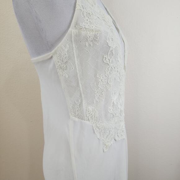 Flora Nikrooz Romantic Ethereal Long Ivory Lace Nightgown Small Anthropologie - Picture 5 of 12
